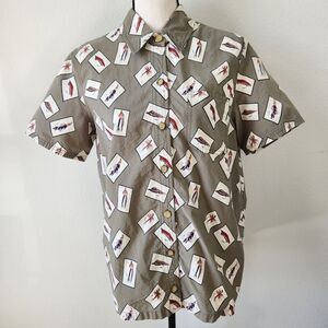 Sun Rover Clothing Co Mens Large Green Fishing Lure Short Sleeve Button Down‎